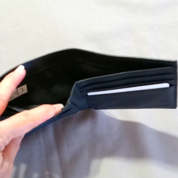 BLACK COLE HAAN Bi fold Mens Wallet Men Leather NEW Credit Card Money Holder - Picture 4 of 7